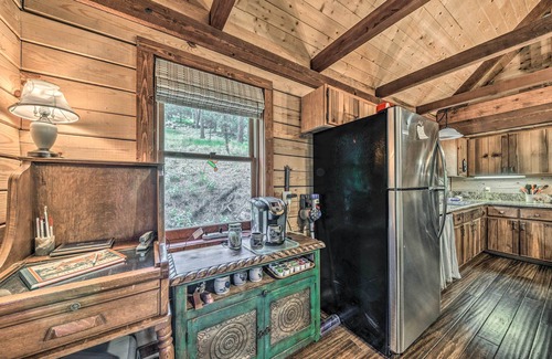 Ruidoso Cottage | Tree-lined 'polly's Perch' w/Mountain Views!