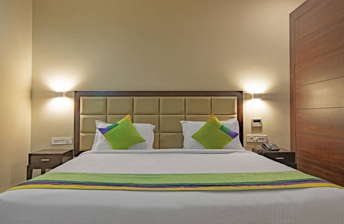 Vijayawada Hotel | Treebo Alankar Inn