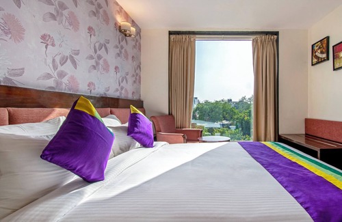 Bandra Kurla complex Hotel | Treebo BKC Minerva