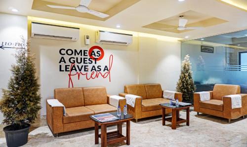 Central Pune Hotel | Treebo Classic Grande, Camp
