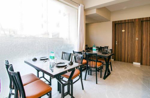 Noida Hotel | Treebo Elite Corporate, Sector 62