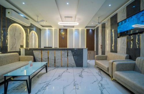 Karol Bagh Hotel | Treebo Gemstone