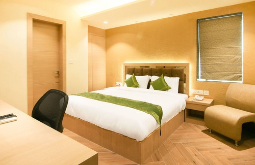 Chinar Park Hotel | Treebo Hoops - Airport