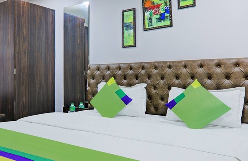 Ranchi Hotel | Treebo Raj Inn Lalpur