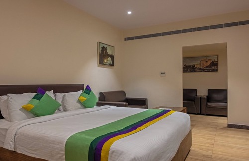 Gajuwaka Hotel | Treebo Seasons Comfort