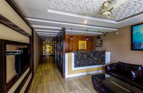 Rau Hotel | Treebo Shivani