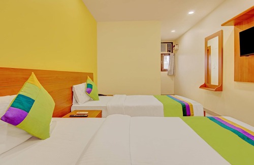 South West Hotel | Treebo TMS Residency