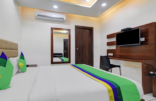 Murud-Harnai Hotel | Treebo Trend Blue Diamond