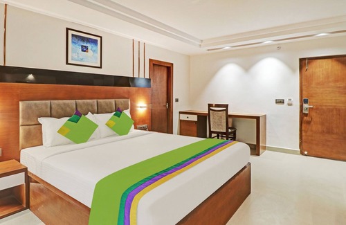 Chikkajala Hotel | Treebo Trend Emora Grand