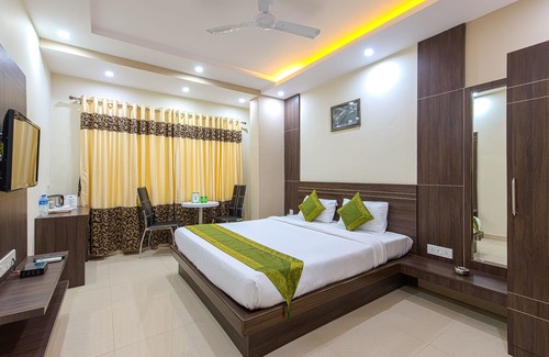 Kalighat Hotel | Treebo Trend Globe International