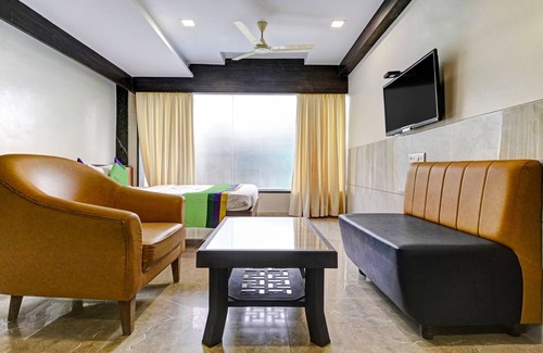 Panvel Hotel | Treebo Trend Kana Palace