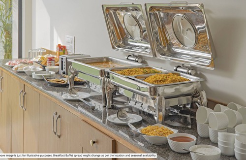 RR Nagar Hotel | Treebo Tryst Raj Vista