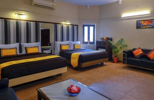 Jodhpur Hotel | Treehouse Amaara- Pure Vegetarian Resort