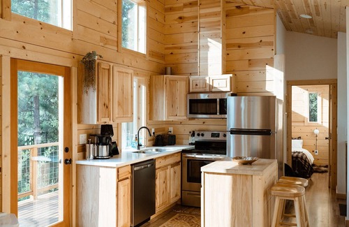 Leavenworth House | Treehouse