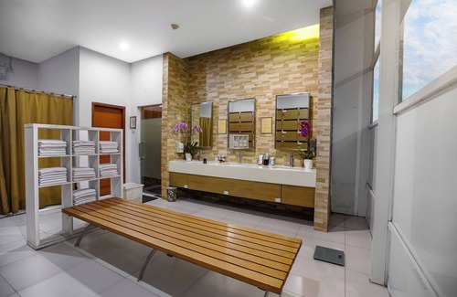 Karawang Hotel | TreePark Karawang