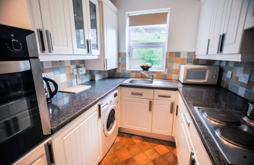 Bexhill-on-Sea House | Trees Annex - Bexhill