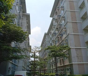 Novaliches Apartment | Trees Residence HapiBelles Staycation Tower 8