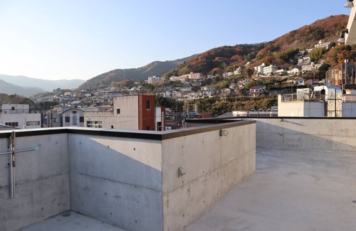 Yugawara Apartment | Treeside Hotel & Apartment