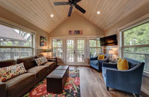 Center Point Cabin | Treetop River Cabins on the Guadalupe River