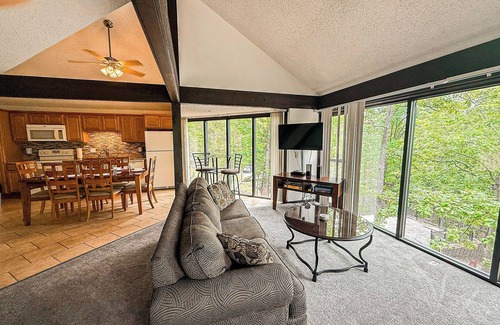 Village of Four Seasons House | Treetop Village56-3Bed/3Bath/Pools/Dock/Pickleball/Fitness Center-6-8PP-Four Seasons Area