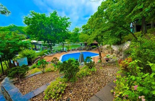 Village of Four Seasons House | Treetop Village51-3bed3bapools-8pp
