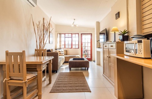 Walmer House | Treetops Guesthouse