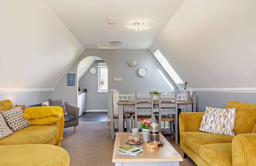 Luckett House | Treetops Lodge - Three Bedroom House, Sleeps 6