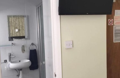 Bournemouth City Centre Hotel | Tregonholme Hotel