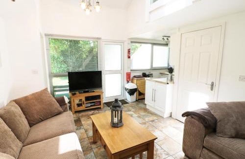 Llanteg House | Trelessy Lodge