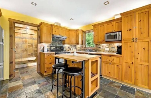 Saint-Faustin-Lac-Carre Ski Chalet | Tremblant-Mont Blanc/SPA/Intimacy