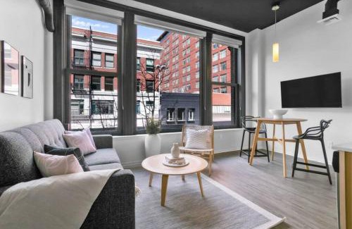 Downtown Spokane Apartment | Trendy and Spacious Suite Walk to Riverfront Park