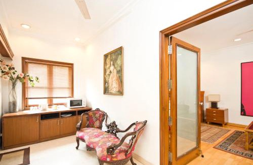 Hari Nagar Ashram Bed & Breakfast | Trendy Bed & Breakfast