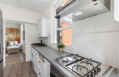 Vincent Square Apartment | Trendy Central London Gem Next Victoria Station