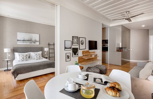 Sacramento Apartment | Trendy Chiado Flat in Lisbon
