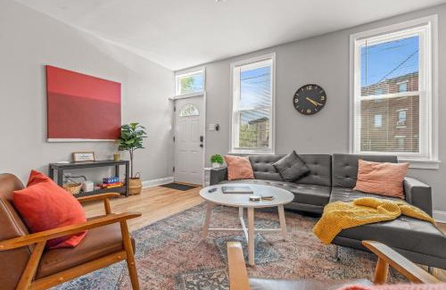 Northern Liberties House | Trendy Family Friendly Northern Liberties Retreat