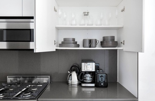Financial District Apartment | Trendy FiDi 1BR w/Gym, W/D, near South Street Seaport, by Blueground
