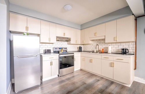 Hamilton Apartment | Trendy, Newly Renovated Apartment in Downtown Hamilton!