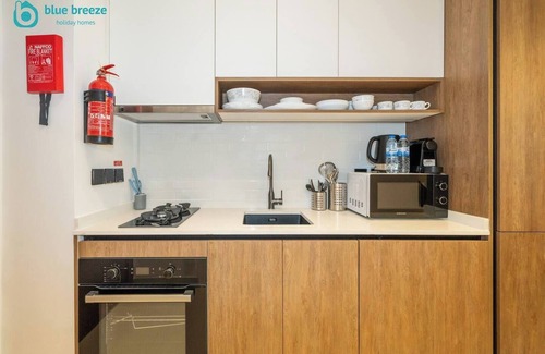 Dubai Apartment | Trendy Studio with Balcony & Stylish Interiors