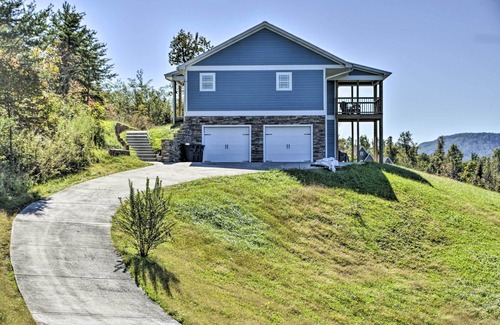 Trenton House | Trenton House w/Mountain Views, Fire Pit & Grill!