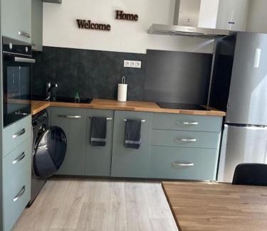 La Gare Apartment | tres bel appartement au calme entre gare et centre