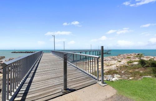 Rapid Creek Apartment | 'Tres Botanica' Nightcliff Escape for Groups, Three Adjacent Apartments