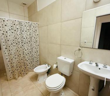 Miramar Apartment | Tres Chañares- Alojamiento con pileta -Cerca de la playa