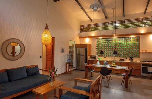 Puerto Viejo de Talamanca House | Tres Lodge Villa 10 min walking to the beach