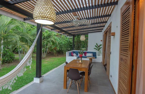 Puerto Viejo de Talamanca House | Tres Lodge Villa 10 min walking to the beach