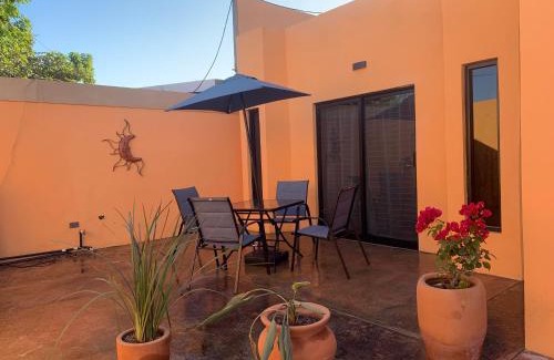 Zaragoza Apartment | Tres Iguanas - New, spacious flat w patio, short walk to beach #2