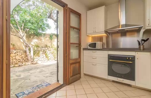 Son Servera Ski Chalet | Tres Mares - House In Cala Millor. Free Wifi