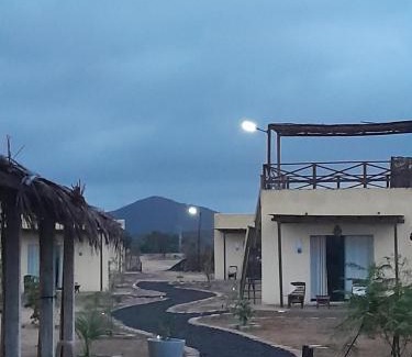 Celestino Gasca Hotel | Tres Velas Surf