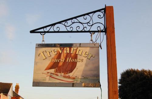 Hill Head House | Trevarner Guest House