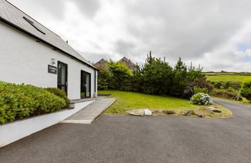 Tintagel House | Trewinnick Lodge