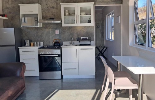 Caledon Apartment | Treyntjes Rivier Cottages
